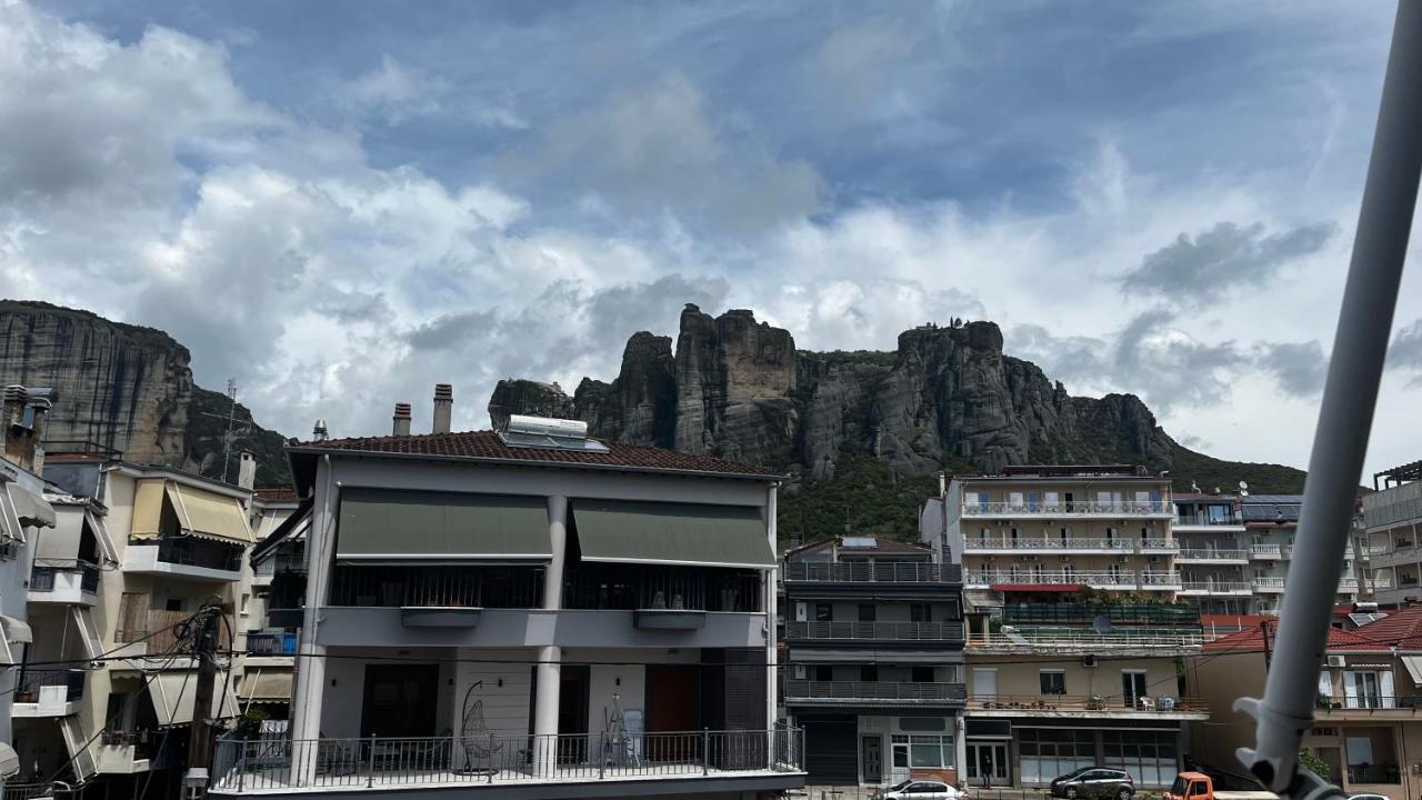 The Side Of Meteora Majestic Apartment กาลัมปากา ภายนอก รูปภาพ