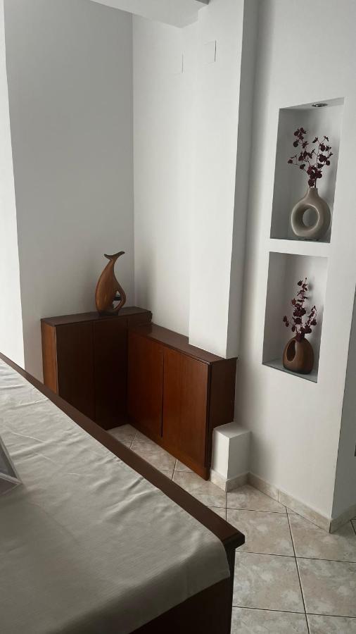 The Side Of Meteora Majestic Apartment กาลัมปากา ภายนอก รูปภาพ
